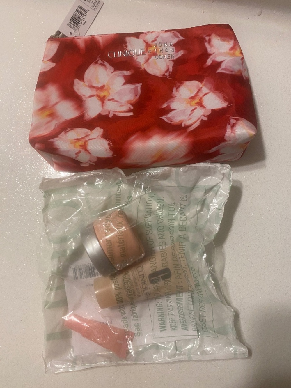 Clinique Makeup Bag with 3 Products